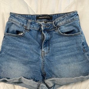 Women’s jean shorts